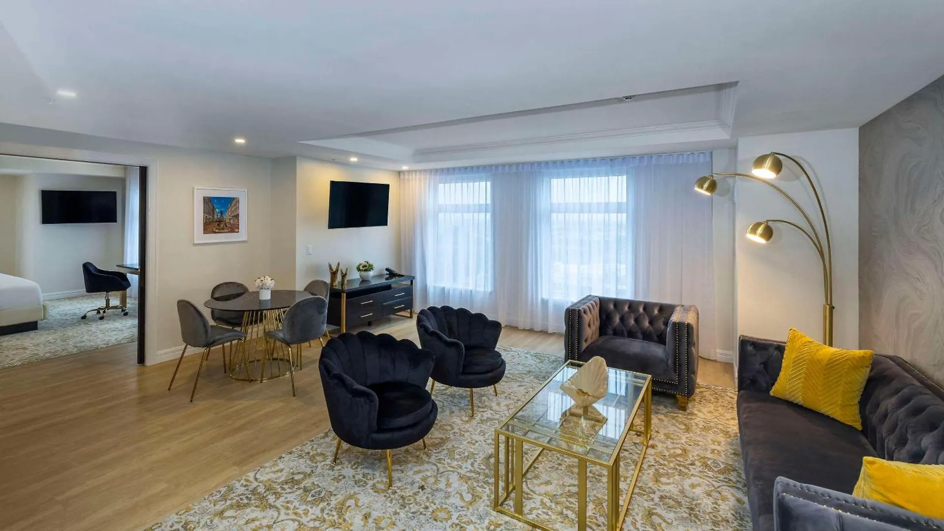 *****  Halifax Tower Hotel & Conference Centre, Ascend Hotel Collection Timberlea Canada