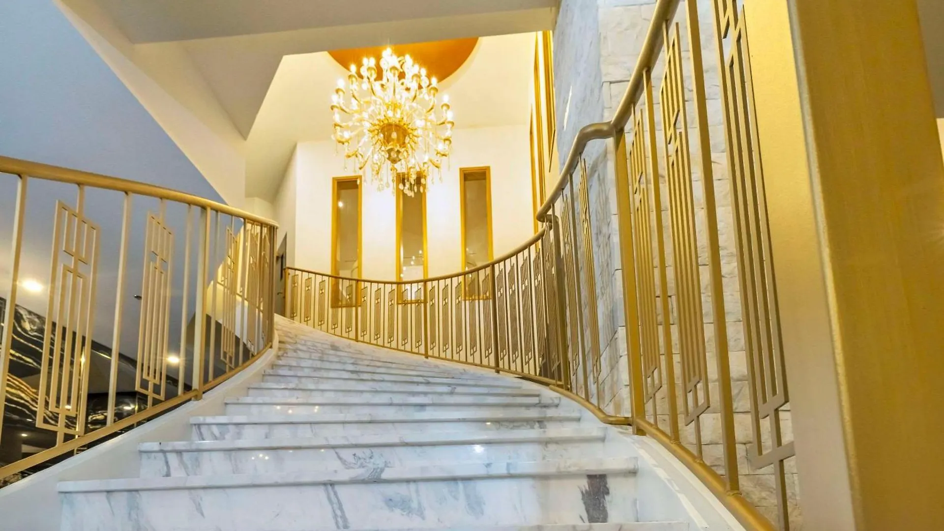 Halifax Tower Hotel & Conference Centre, Ascend Hotel Collection